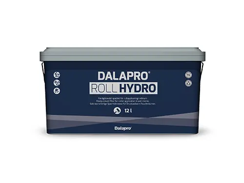 Dalapro Roll Hydro – blå rullespartelmasse til vådrum, giver en hård og vandafvisende overflade.