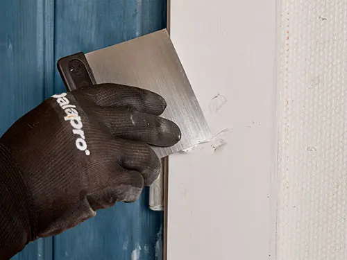 Dalapro Wood Finish – hvid finkornet kvalitetsspartelmasse til træ
